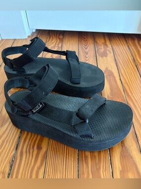 Teva Black Strap Platform Sandals
